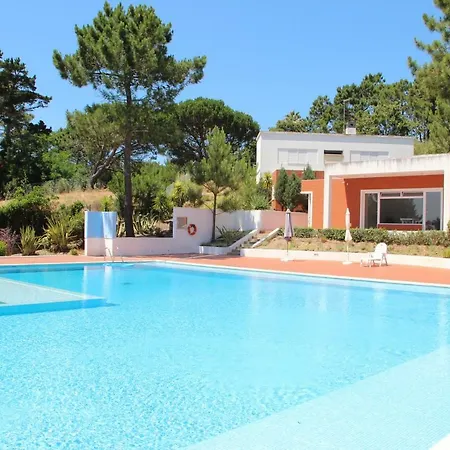 Nadadouro Ocean Breeze House *